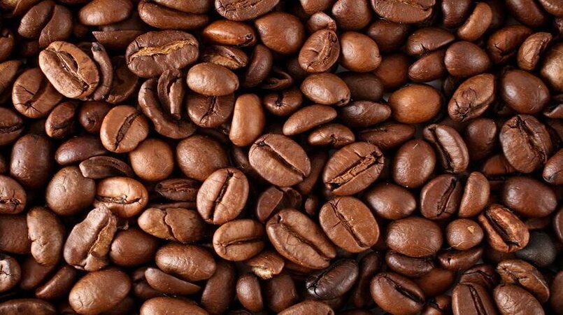 Café robusta se valoriza bastante por demanda e dólar e tira distância de  preço do arábica